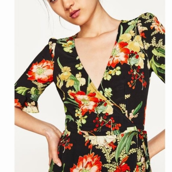🚫SOLD🚫ZARA Floral Pattern Printed Wrap Ruffle Hi Low Maxi Dress Size Small - Picture 3 of 6